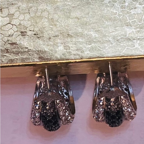 Black and clear cubic zirconia pave Demi-hoop rhodium plated pierced earrings - Picture 5 of 9